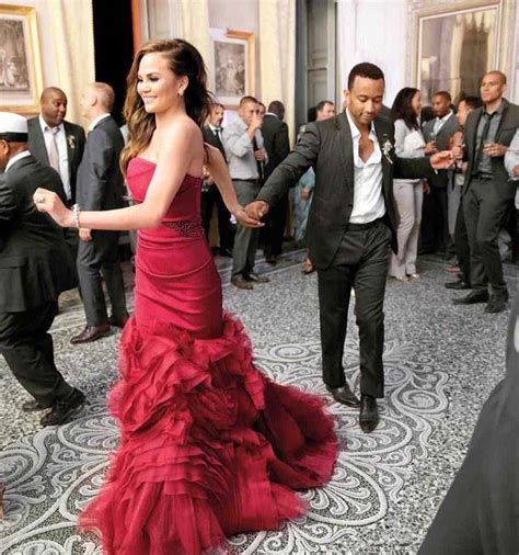 Maybe you would like to learn more about one of these? Brautkleid in Rot - Bedeutung der Farbe und Tipps für ...