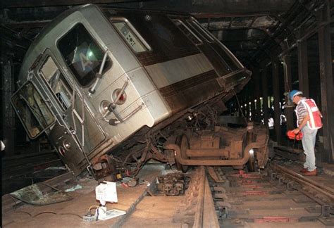 New York Today Derailment Answers And Your Commute The New York Times