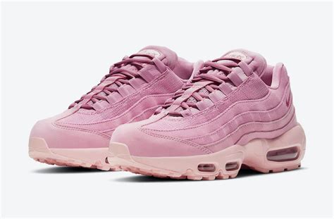 The Nike Air Max 95 Looks Pretty In ‘pink Suede’ Sneaker Freaker
