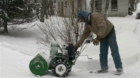 John Deere 726 Snow Blower Repair And Modification Video 2 Bands Intek