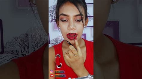 😳 viral lipstick and eyeliner hack 😳 result shocking 😱 trendingshorts viralhacks