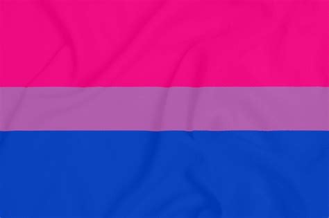 bandera de la comunidad del orgullo bisexual lgbt en una tela con textura símbolo del orgullo