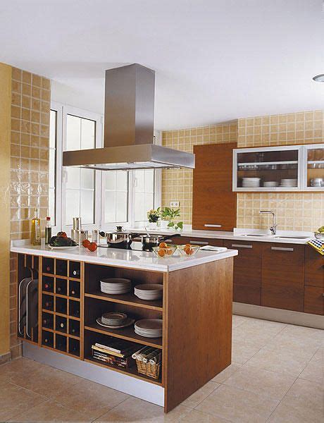 Cocinas acero inoxidable cocinas modernas cocinas sin tiradores encimeras modernas iluminación de cocinas. SMALL BUT CUTE FUNCTIONAL WITH LOTS OF LIGHT & CHARACTER ...