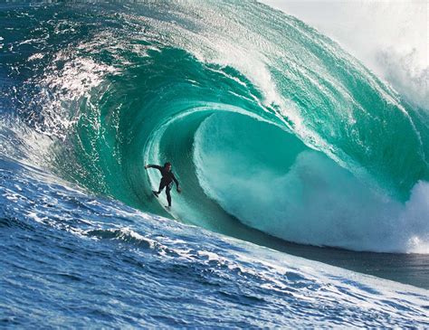 Surfing Books Incredible Waves An Appreciation Of Perfect Surf Back