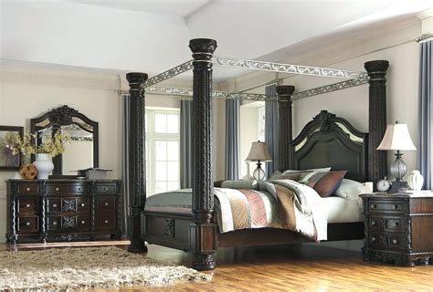 Match your unique style to your budget with a brand new king beds to transform the look of your room. Bedroom: Appealing North Shore Bedroom Set Collection ...
