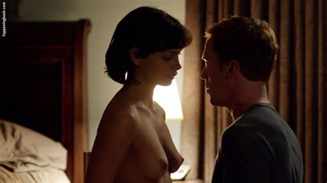 Morena Baccarin Nude The Fappening Photo 402906 FappeningBook