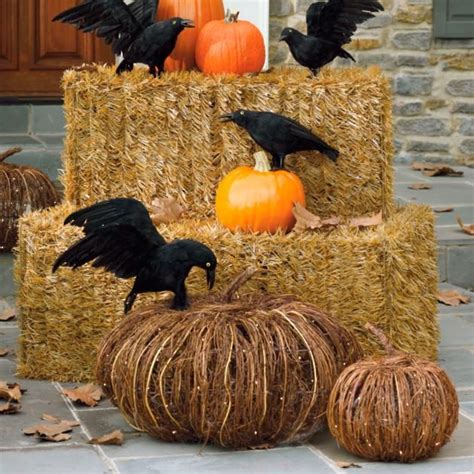 How To Decorate Hay Bales For Halloween Gails Blog