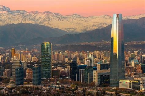 10 Lugares Incríveis Para Conhecer Em Santiago Do Chile