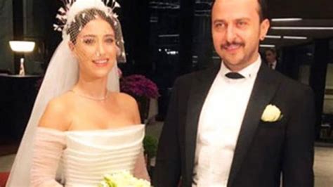 Hazal Kaya meslektaşı Ali Atay ile evlendi Magazin