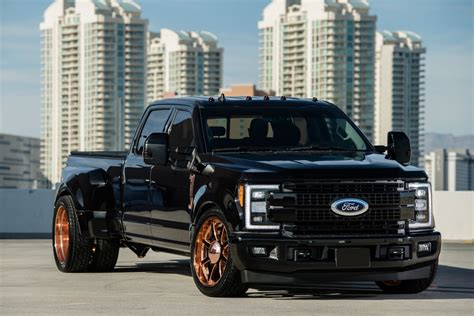 Sema Ford F 350 Ultimate Tailgate Will Be Auctioned Off For Charity