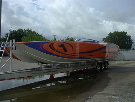 Custom boat paint, custom graphics, custom paint job, offshore, outerlimits offshore powerboats, powerboat, sl44. Guardado Marine - Paint Jobs, Custom Boat Painting, Marine ...