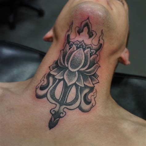 You can visit one of the best us tattoo parlors for best designs and black heart tattoo is among them. The 80 Best Neck Tattoos for Men | Improb