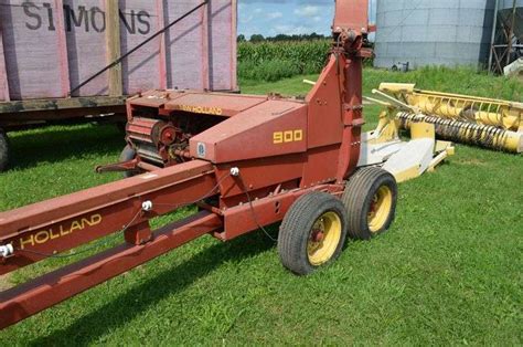 New Holland 900 Chopper W 2 Row Corn Head And Hay Head Sheridan