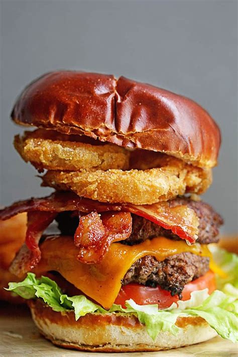 Ultimate Bacon Cheddar Burger Recipe With Images Cheddar Burger