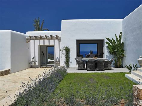 Une Maison Blanche à Ibiza Planete Deco A Homes World Bloglovin