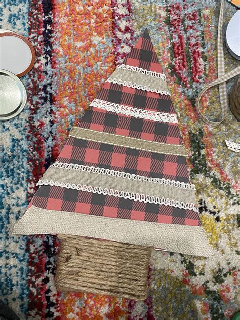 Cardboard Scrapbook Paper Christmas Tree9 Re Fabbed