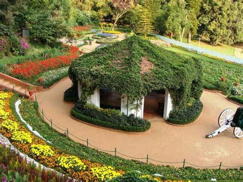 Places To Visit In Ooty Botanical Garden Ooty Rose Garden Ooty