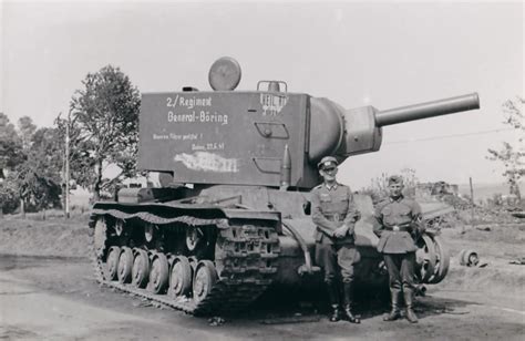 Beutepanzer Kv2 Nevington War Museum