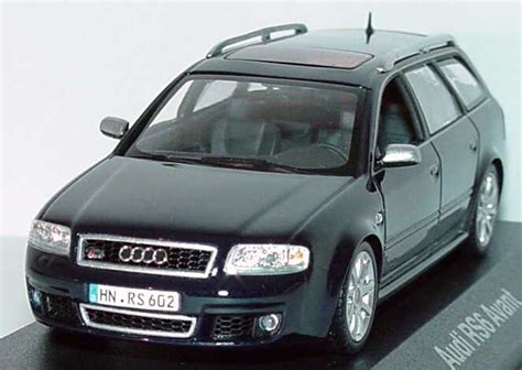 Is een metallic kleur welke moet worden afgewerkt met een blanke laklaag. Audi RS6 Avant (C5) mugelloblau-met. Werbemodell ...
