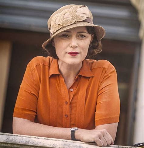 Celebrating The S Casual Elegance Of Louisa Durrell Vintage Gal Louisa Womens Fashion