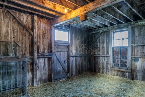 Vintage Horse Barn Stock Image Image Of Farm Empty 173464225