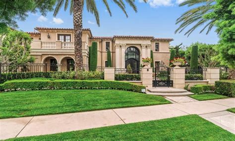 10 Million Mediterranean Style Mansion In Newport Beach California