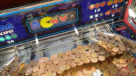Pacman 2p Coin Pusher In The Arcades Youtube