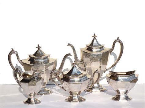 Antique Silver Plated Tea And Coffee Set From Reed And Barton Set Of 5