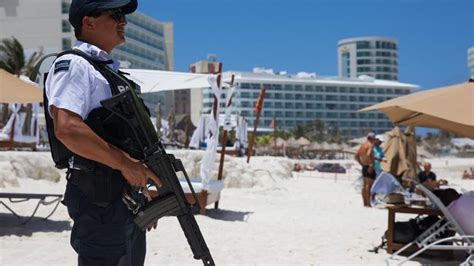 Mexican Drug Cartels Dismember Victims Turn Holiday Hot Spots Into War