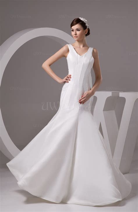 White Sexy Wedding Guest Dress Long Fit N Flare Trendy