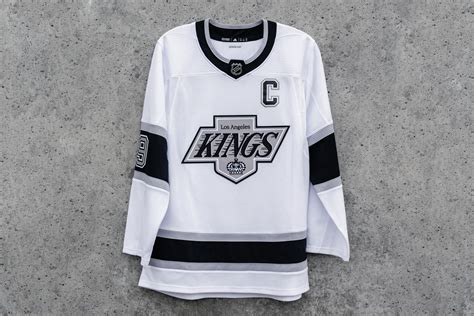 La Kings T Shirtsave Up To 16