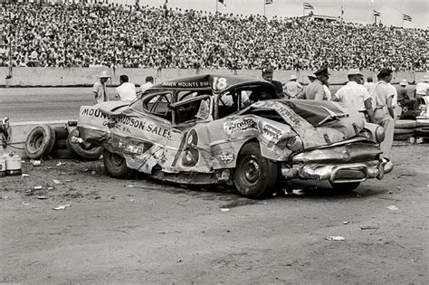 Quick History When Nascar Was Stock Roadkill Nascar Race Cars