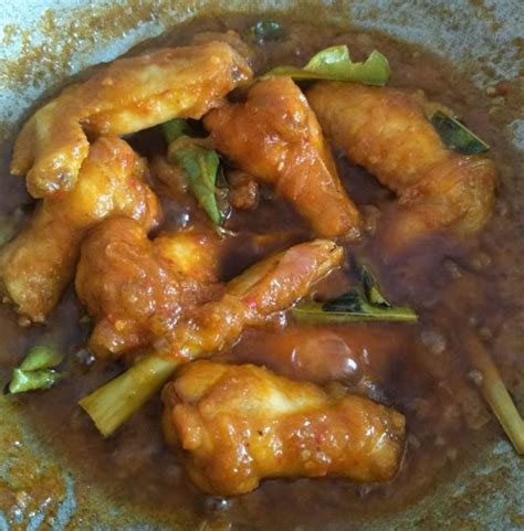 Punya sisa ayam di kulkas mau dibuat apa ya? 5 Langkah Mudah Masak Resipi Ayam Masak Thai Tular Sempena ...