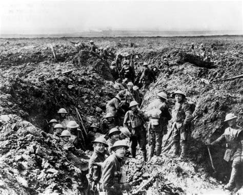 Germany captured vimy ridge early in the war and transformed it into a strong defensive position, with a complex system of tunnels and trenches manned by highly trained soldiers with many machine. Why the Battle of Vimy Ridge was a defining moment for ...