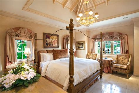 More about my bedroom furniture. President Donald Trump's 11-Bedroom Estate in St. Martin ...