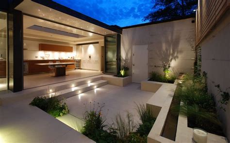 Sunken Courtyard Design Home Decorating Trends Homedit