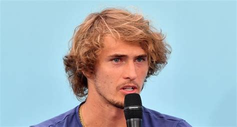 Alexander zverev got the better of older brother mischa at the citi open in washington on alexander zverev reacts during his match against ernests gulbis in london on july 7, 2018. Zverev: «Quando o circuito voltar, os jogadores vão morrer ...