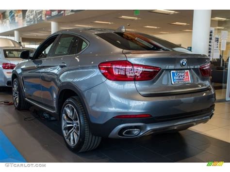 We like it, but we don't love. 2018 Space Gray Metallic BMW X6 sDrive35i #125124587 Photo #10 | GTCarLot.com - Car Color Galleries