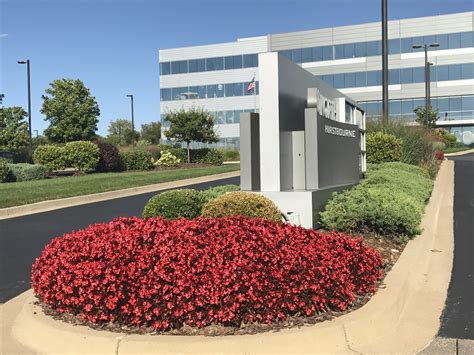Attractive Landscaping For Office Buildings Louisville