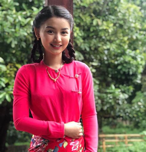 Myanmar Actress Khin Wint Wah In Myanmar Dress Burmese Actress And