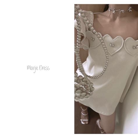 Marjie Dress by LESI NI Đầm suông màu be kem nude form A thiết kế