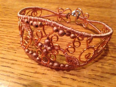 Pin By Jaymee Haefner On Wire Jewelry Ideas Wire Jewelry Bangles