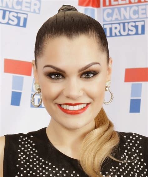 Super Star Life Style Photo Gallary Jessica Ellen Cornish