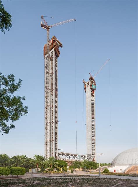 Dubai Frame Dubai 2018 Structurae