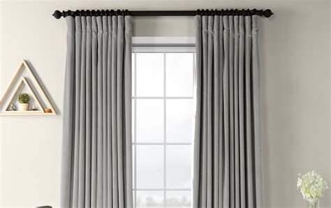 Living velvet top curtain 228 x 228 red / bright red flocked velvet 108 in… simple silver brushed eyelets make them easy to pair with your existing or chosen curtain pole. Living Velvet Top Curtain 228 X 228 Red - Homescapes Pair ...
