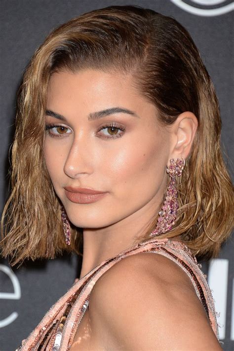 hailey baldwin before and after celebrity hairstyles hailey baldwin wavy hairstyles medium