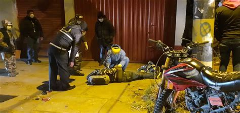 Motociclista Muere Al Chocar Con Poste Los Andes