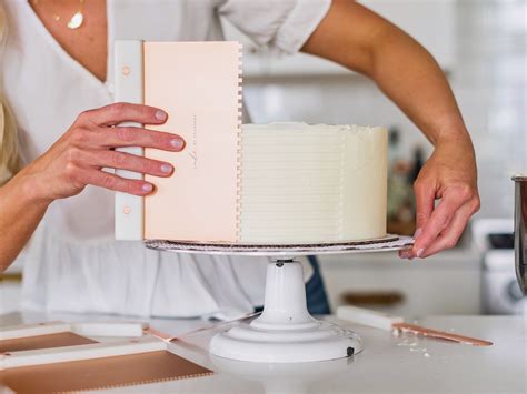 Hướng dẫn how to bake and decorate cake bánh ngọt ngon tuyệt vời từ A đến Z
