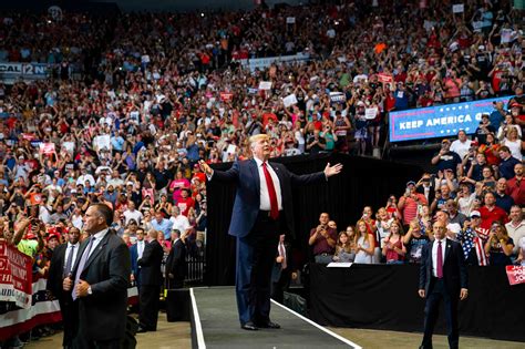 Trump Treats Rally In Cincinnati As Rebuttal To Democratic Debates The New York Times