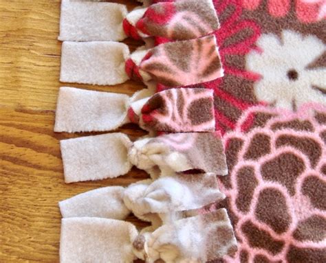 No Sew Fleece Blanket Instructions The Easy Way The Frugal Girls